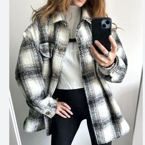 BAGATELLE Collection Plaid Utility Jacket in Black and Cream.